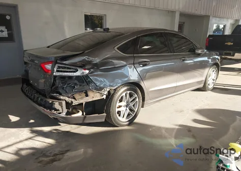 2013 Ford Fusion Se z USA, uszkodzony, nr VIN 3FA6P0HR1DR297705